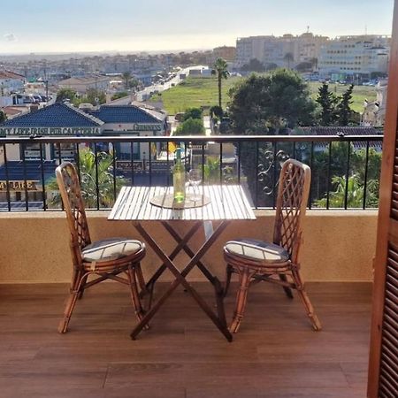 Cozy Apartment With Sea View Torrevieja Dış mekan fotoğraf